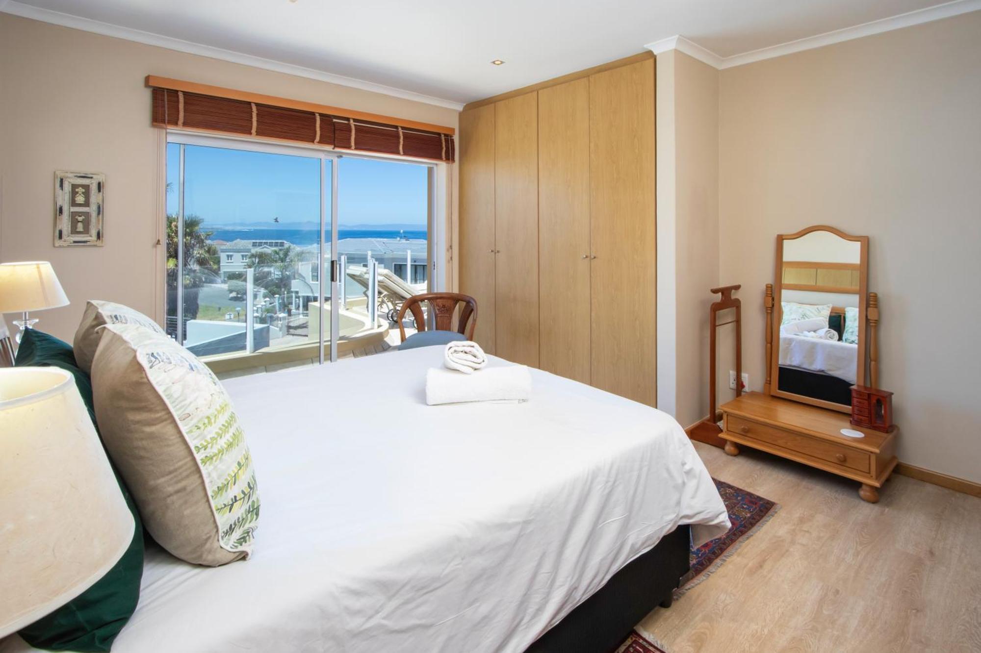 Ocean View Living Villa Hermanus Buitenkant foto